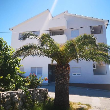 Appartement Navis à Supetarska Draga Extérieur photo