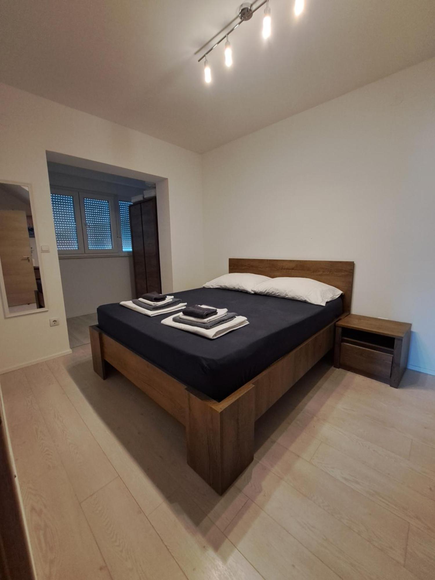 Appartement Navis à Supetarska Draga Extérieur photo